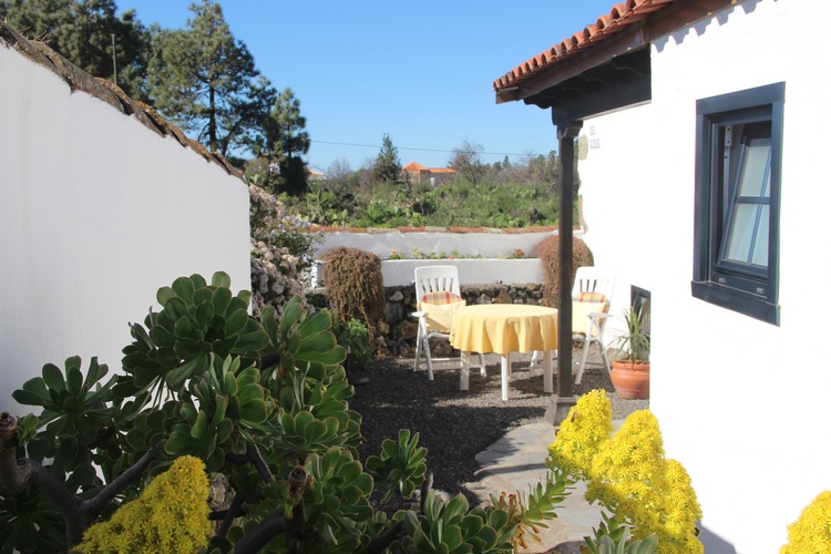 Sitzbereich mit Blick auf die Berge