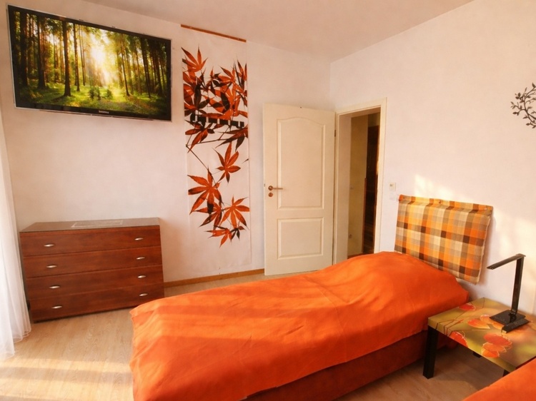 Schlafzimmer mit 2 Einzelbetten
