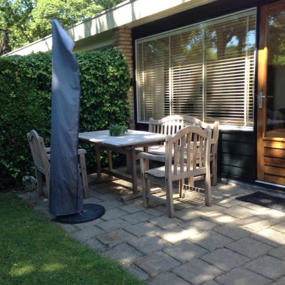 Terrasse Vorderseite