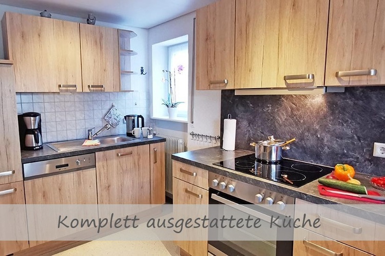 Komplett ausgestattete Küche - Ferienwohnung Blumenzauber