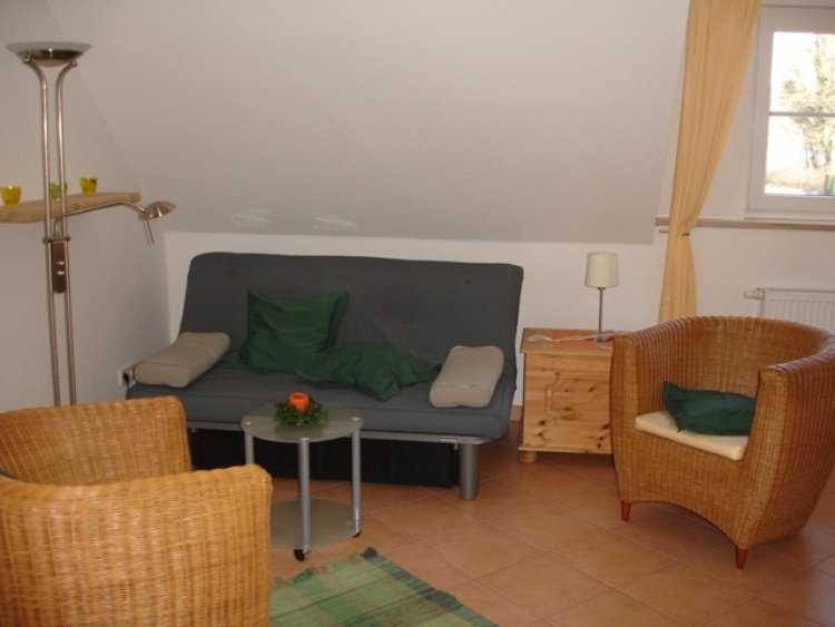Wohnraum mit Schlafsofa