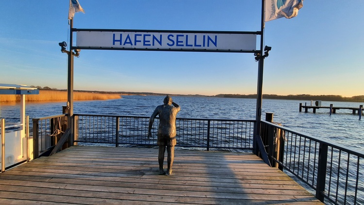 Hafen und Selliner See
