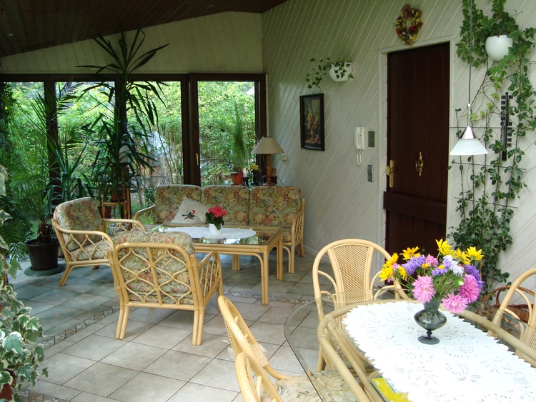 25qm Wintergarten mit Fußbodenheizung und Lüftung