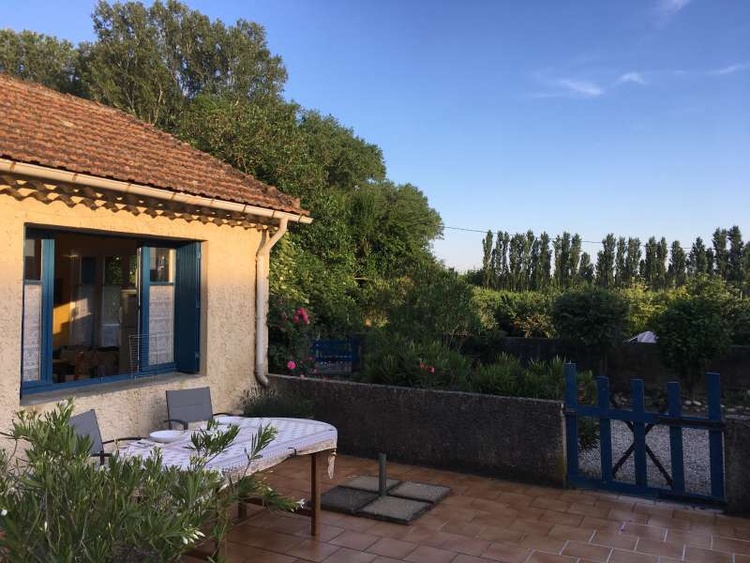 Abendstimmung mit Ausblick von Terrasse