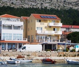 Appartement STARIGRAD PAKLENICA